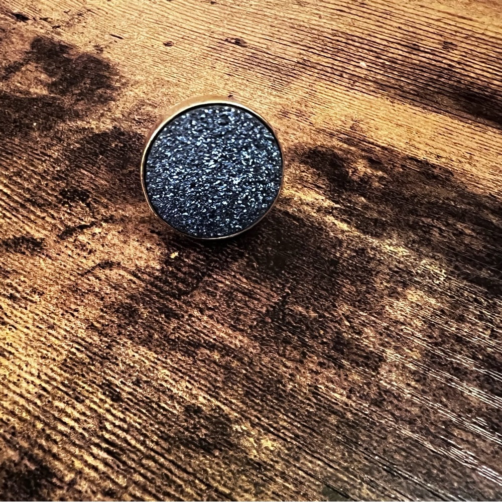Blue Druzy ring sz 7